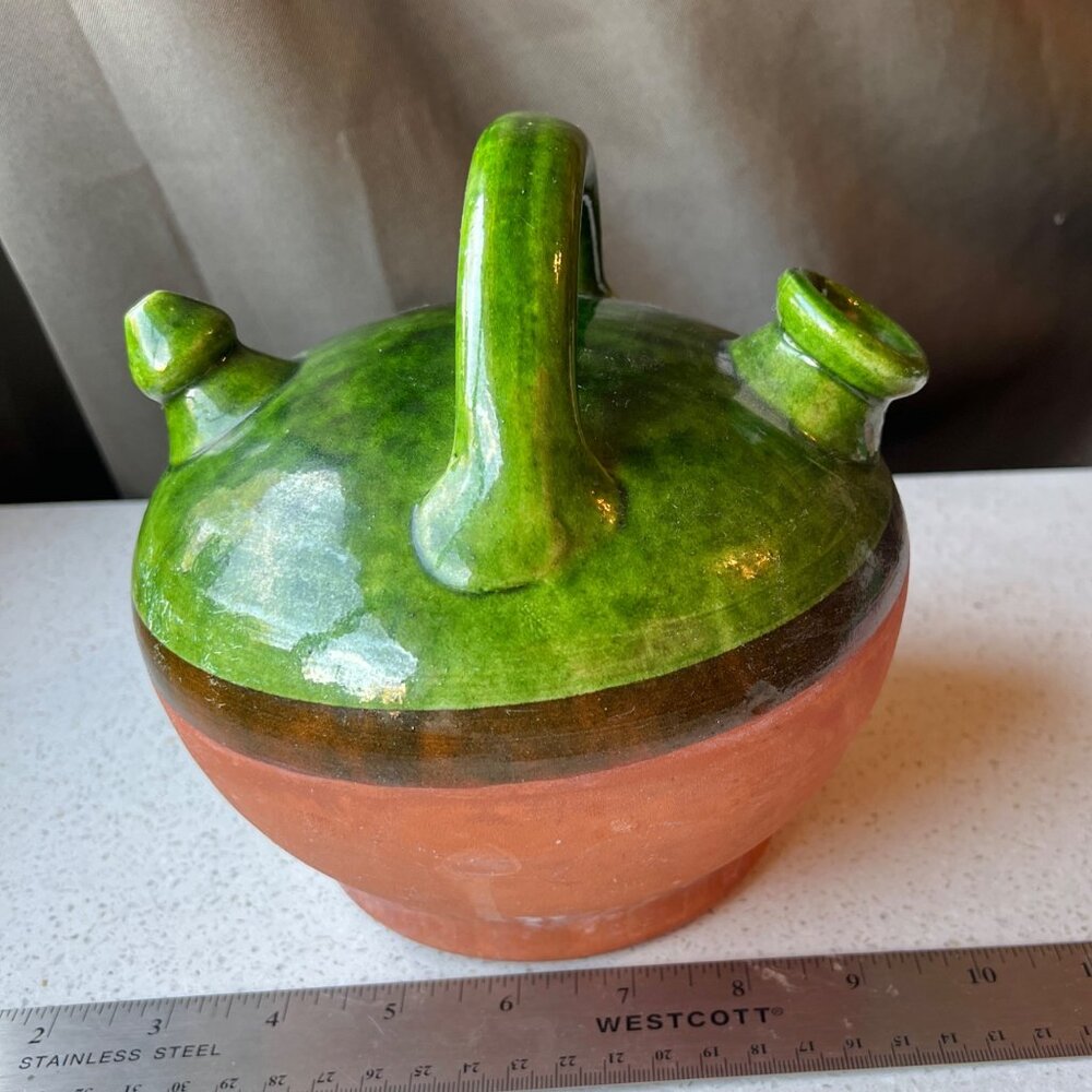 Handcrafted Green Glazed & Terracotta Clay French Gargoulette Confit Oil Jug - Picture 4 of 12
